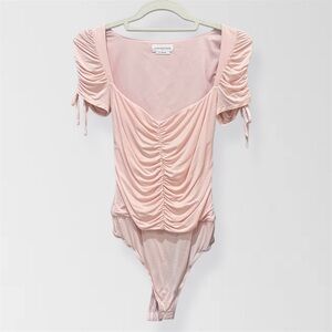 NWOT Lovers & Friends Jupiter Short Sleeve Thong Bodysuit in Blush Pink XS